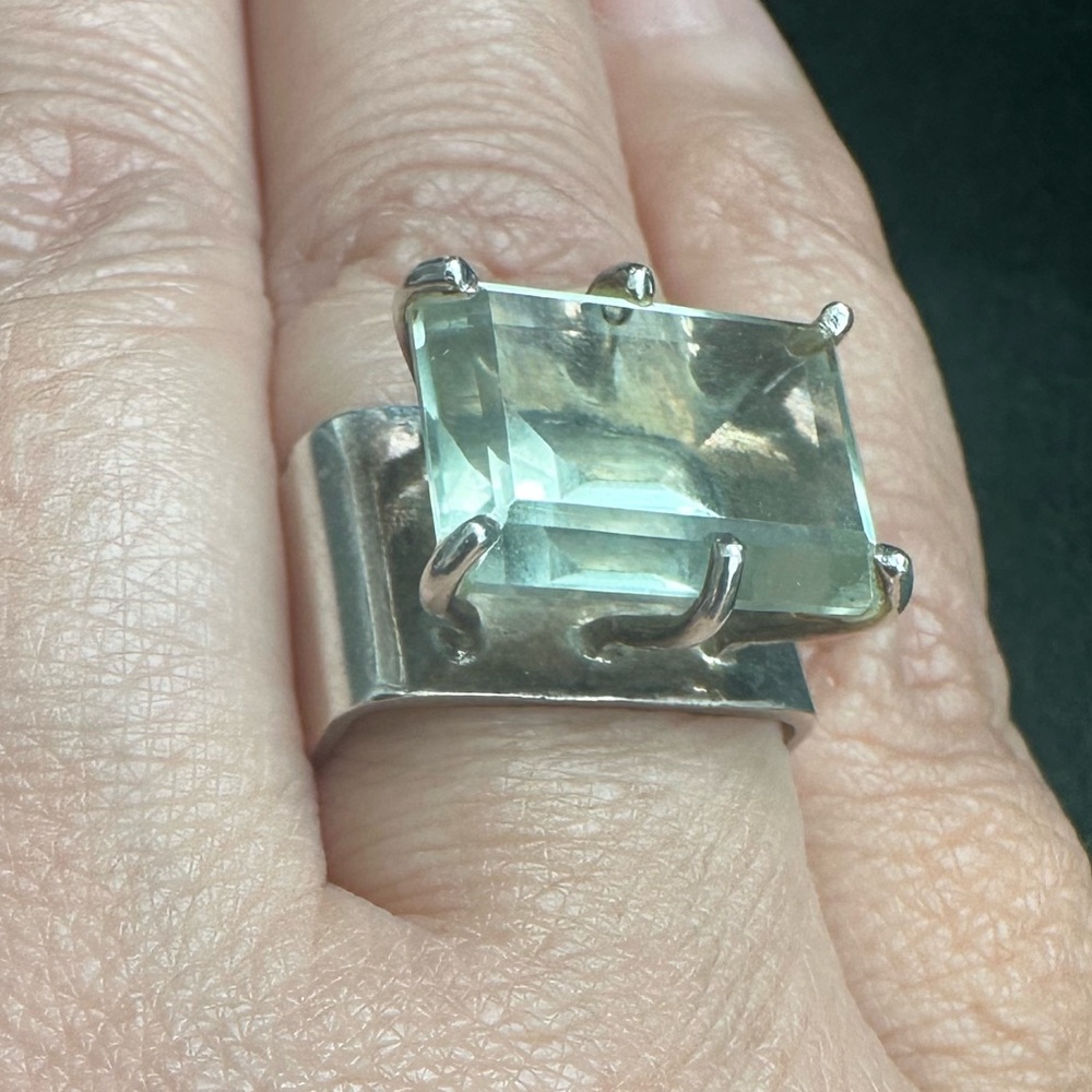 Modern sterling Silver Ring emerald cut Green amethyst quartz